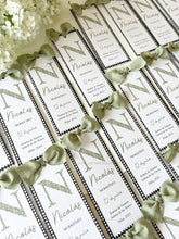 Cargar imagen en el visor de la galería, Recordatorios Bautizo y Comunión Inicial vichy con lazo