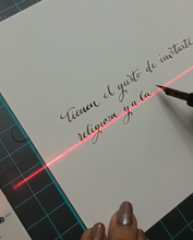 Cargar imagen en el visor de la galería, Invitación Caligrafiada a mano