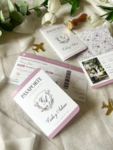 Cargar imagen en el visor de la galería, Invitación boda pasaporte