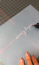 Cargar imagen en el visor de la galería, Caligrafía