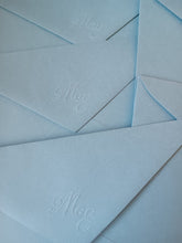 Cargar imagen en el visor de la galería, Sello en Relieve